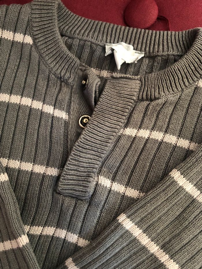 Pull gris côtelé 24 mois - photo numéro 2