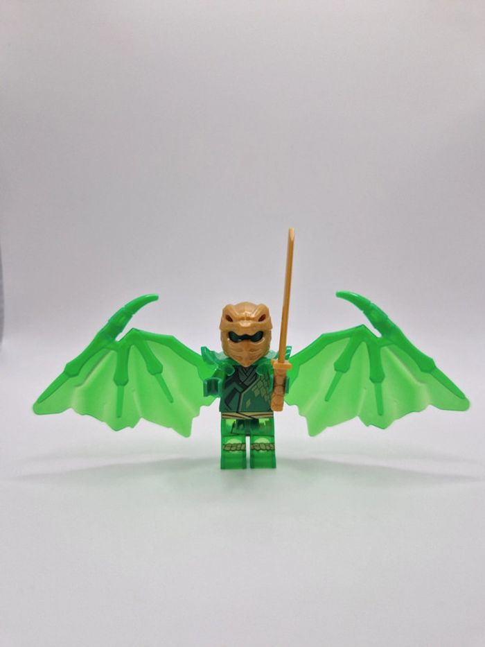 Figurine type lego Ninja avec ailes Ninjago