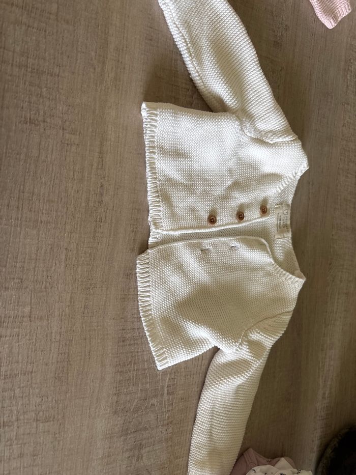 Lot de deux cardigans bébé - photo numéro 2