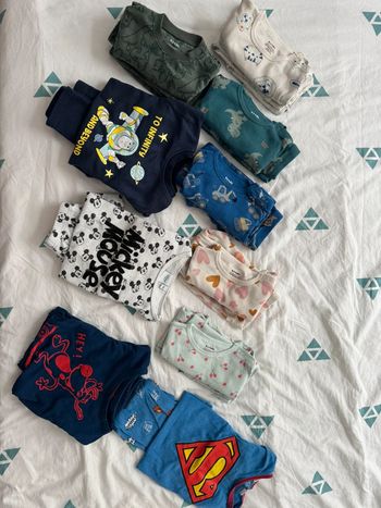 Lot Pyjama T.24 mois