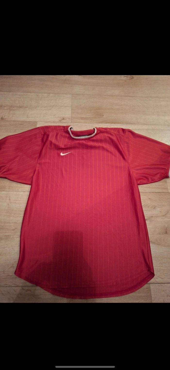 T-shirt Nike taille S - photo numéro 2