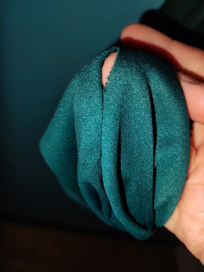 Belle robe dentelle vert sapin - photo numéro 3