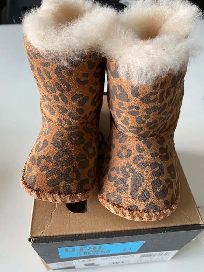 Véritable ugg bebe léopard