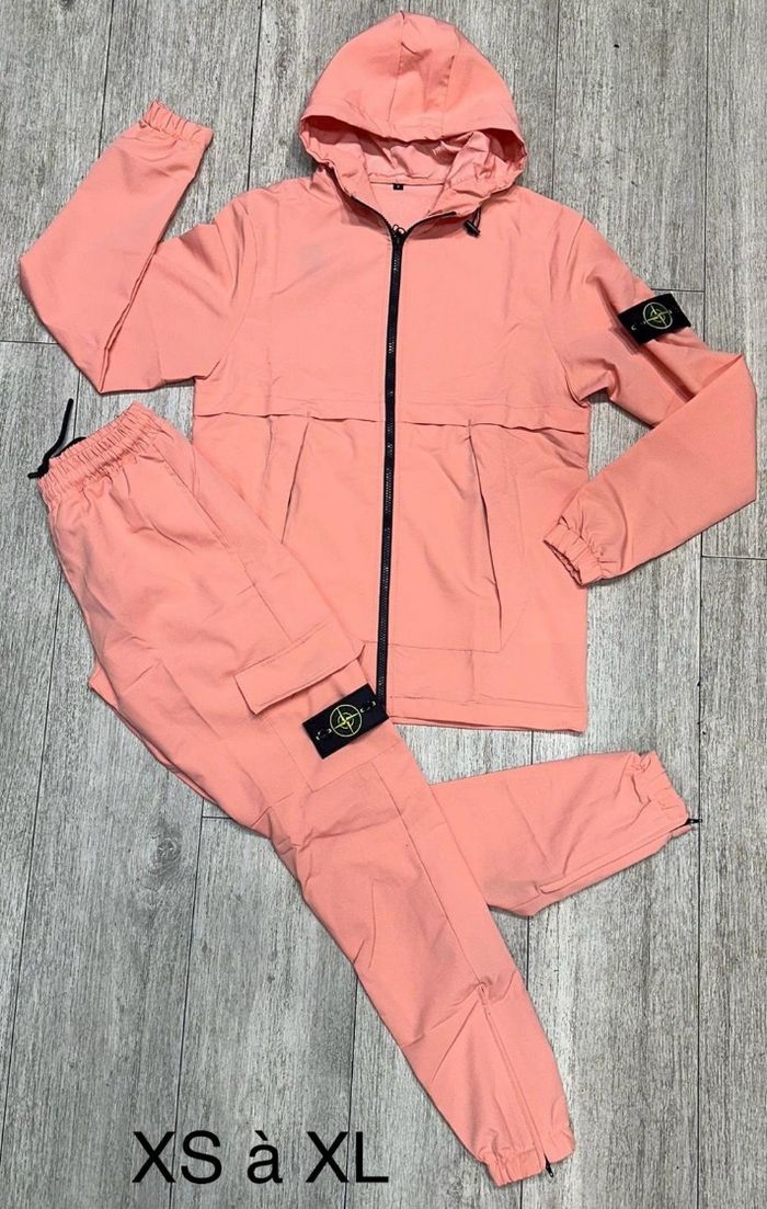 Stone island - photo numéro 5