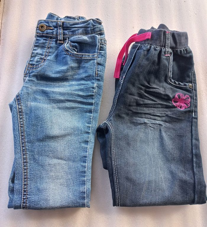 Lot 2 jeans fille 6/7 ans - photo numéro 1