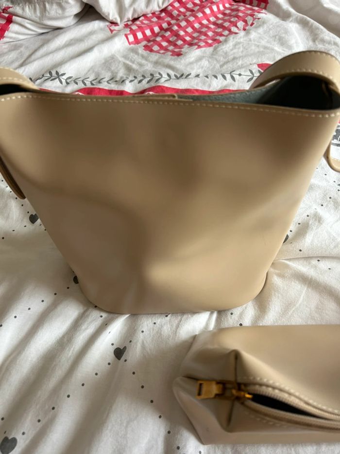 Sac à main et sa trousse - photo numéro 4