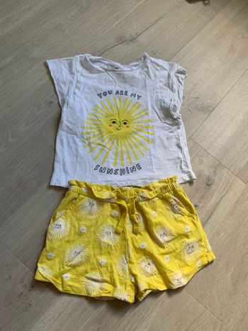 Ensemble short et tee-shirt, Monoprix, 6 ans en très bon état