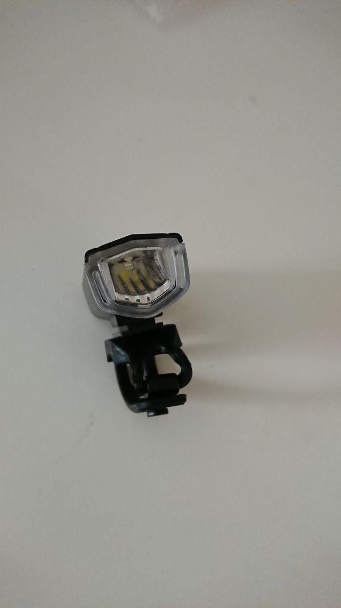 Lampe éclairage vélo trottinette avant et arrière rechargeable - photo numéro 2