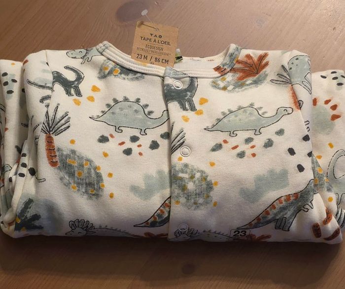 Neuf (non porté)🏷 😍💙 pyjama 23mois garçon 💙😍