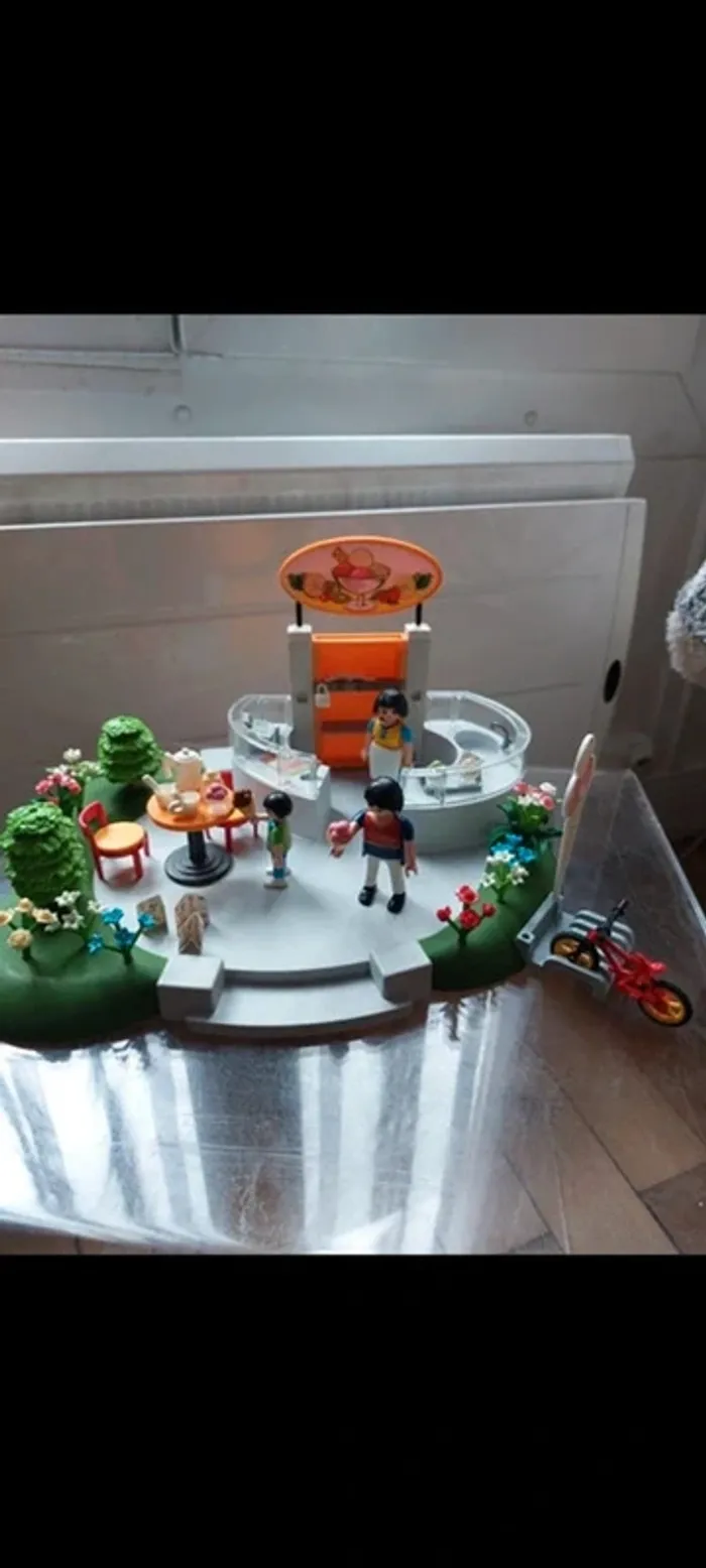 La marchande de glaces Playmobil - photo numéro 7