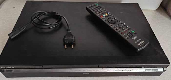 Lecteur Graveur DVD enregistreur SONY RDR-HXD870 Disque dur 160GO HDMI avec télécommande