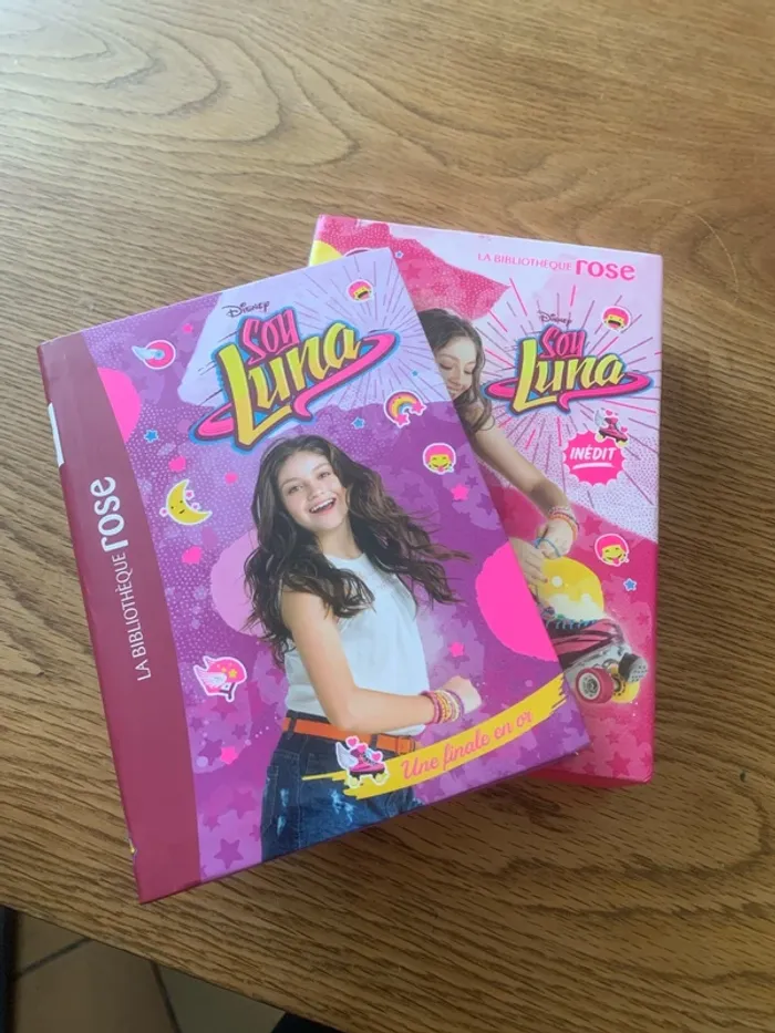 4 livres Soy Luna