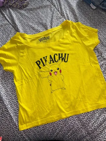 Teeshirt pikachu
