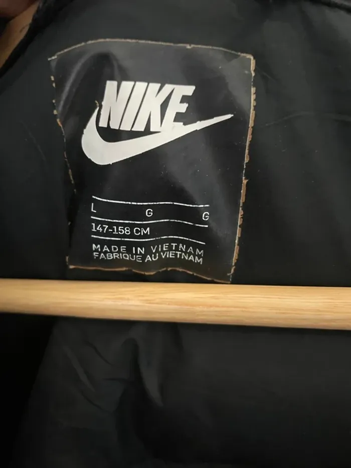 Nike black Puffer jacket Boy Size L = 12/13 years old doudoune Nike noire - photo numéro 6