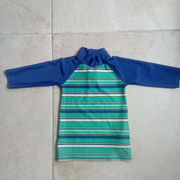 T-shirt de bain anti UV