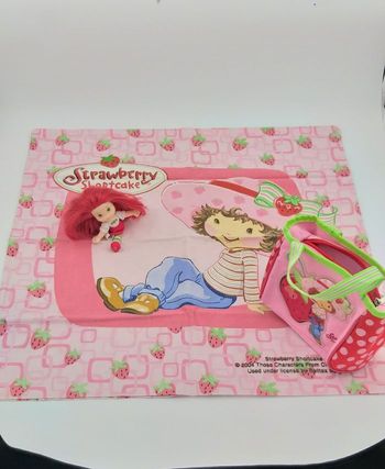 🍓 Lot de 3 articles " Charlotte aux fraises "