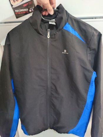 #kytie14ansgarcon. Veste de survêtement taille 14 ans