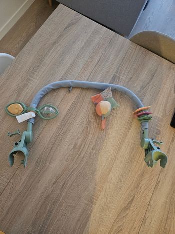 Arche chaise haute chicco polymagic