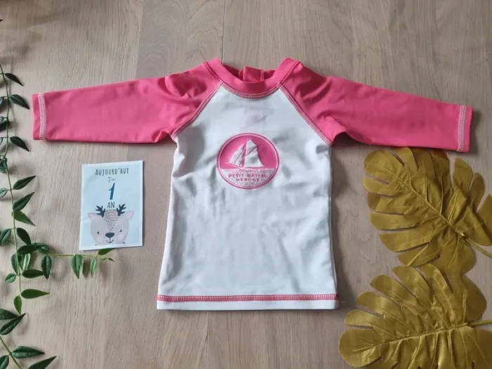 T-shirt anti-UV Petit Bateau 12M