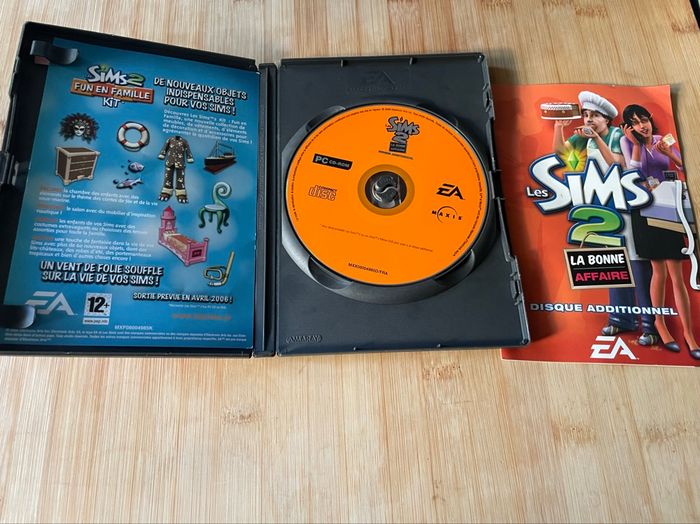 🎮 Lot 4 extensions officielles Les Sims 2 – PC / EA Games - photo numéro 7