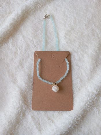 Collier ras du cou
