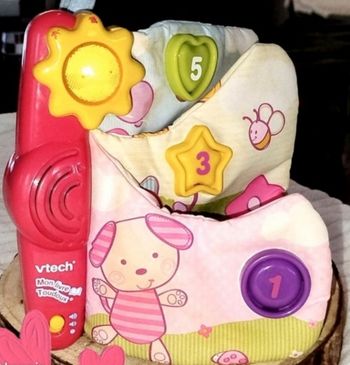VTech Mon livre tout doux musical et lumineux 