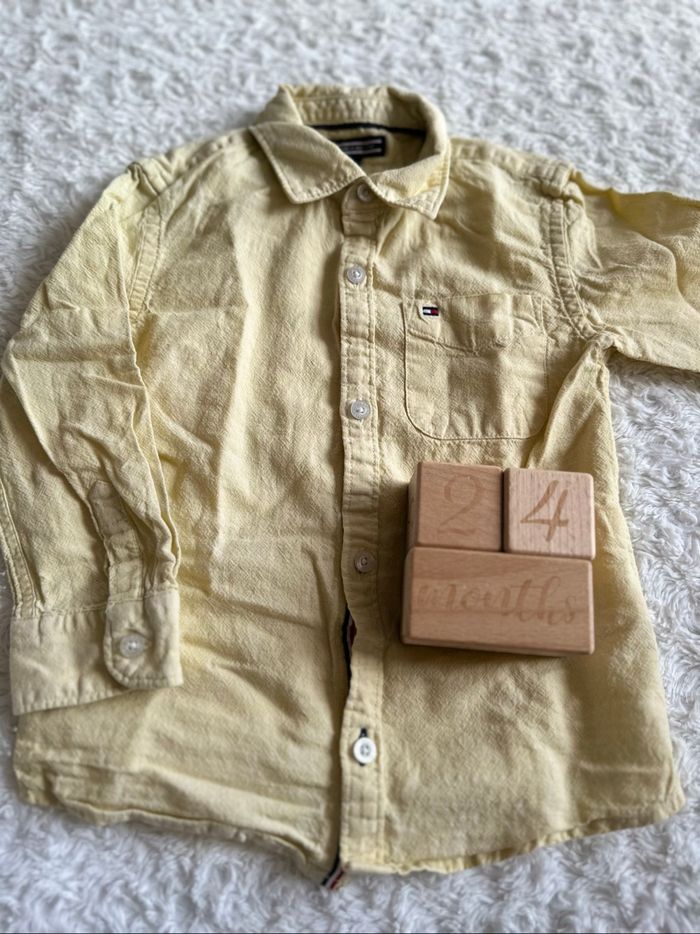 Chemise manches longues tommy Hilfiger 24 mois