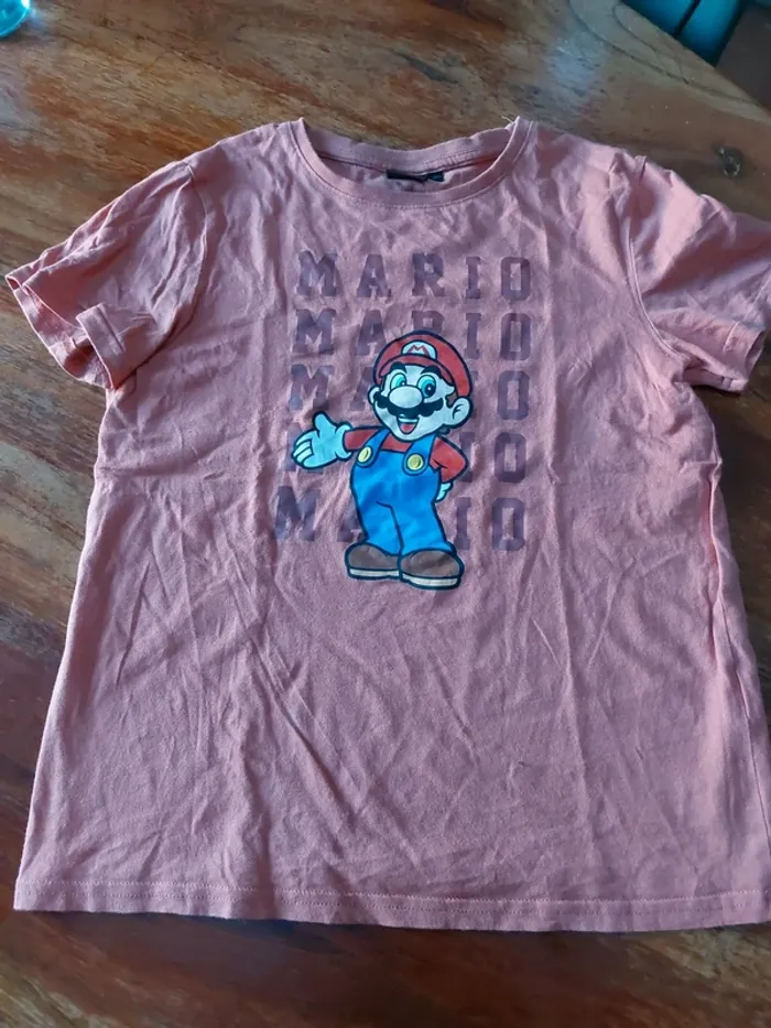 T-shirt