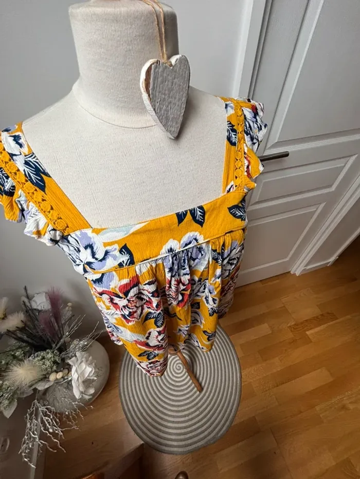 💛 magnifique Top estival jaune fleuri - Promod - T36 - photo numéro 2