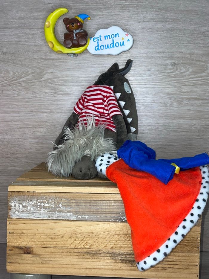 POP01 doudou loup 🐺 auzou