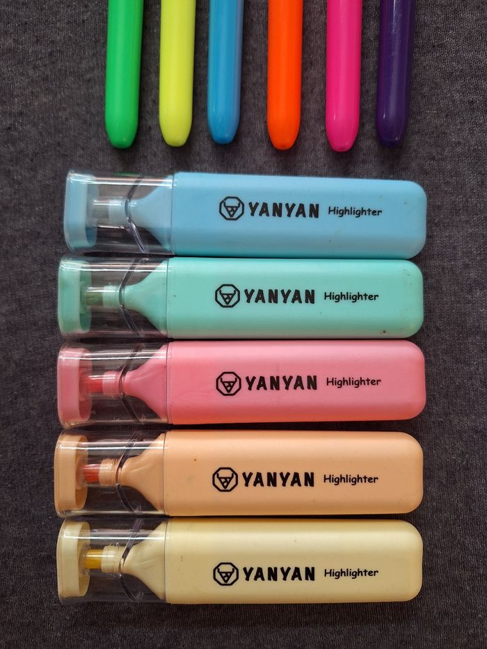 Lot de marqueurs surligneurs - photo numéro 3