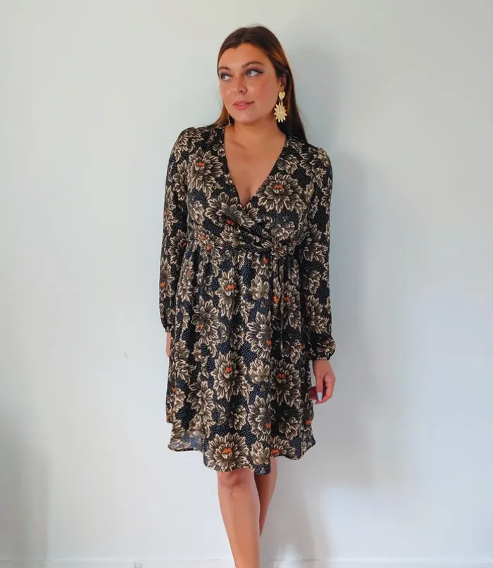 Robe mi-longue cache-cœur automnale noire beige fleurie casual chic Promod Taille 36 - photo numéro 2
