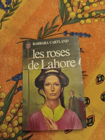 Livre les roses de lahore