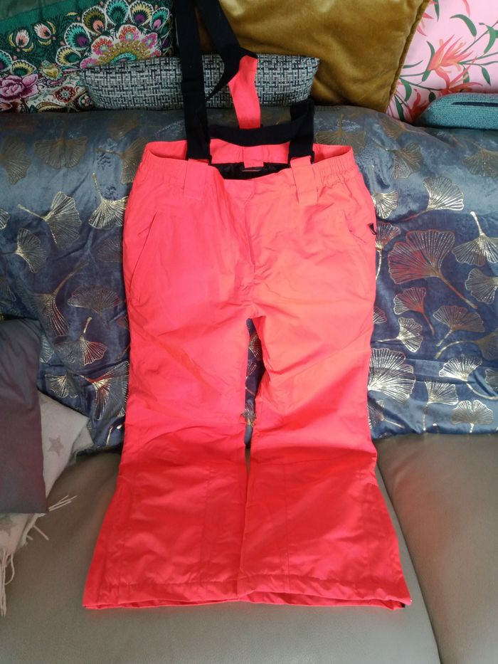 Pantalon de ski McKinley neuf enfant12 ans 152 cms