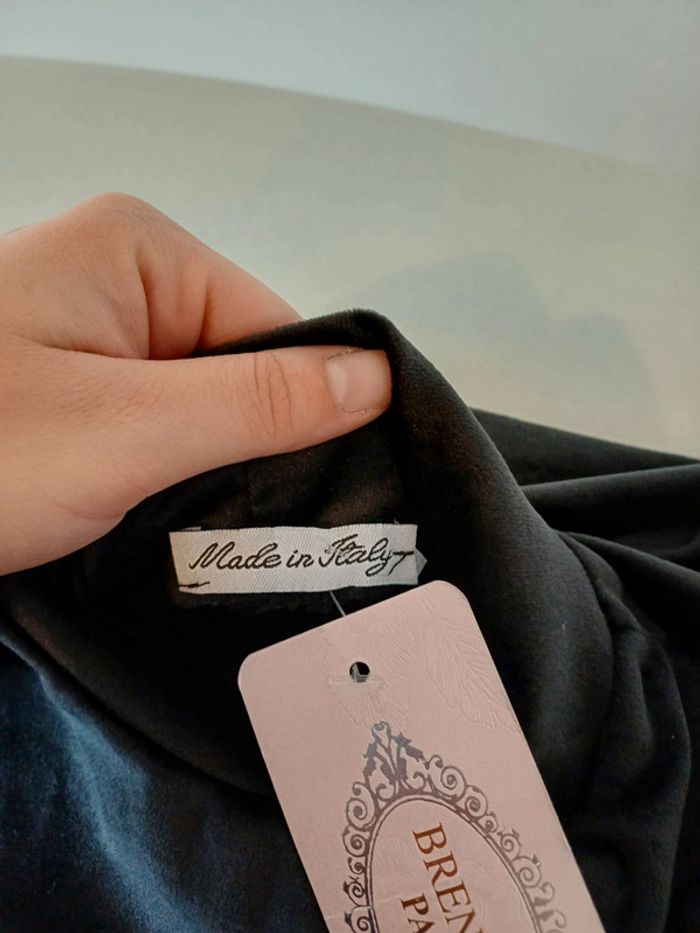 Robe noire en velours neuve Brentiny Paris taille XS 34 - photo numéro 8