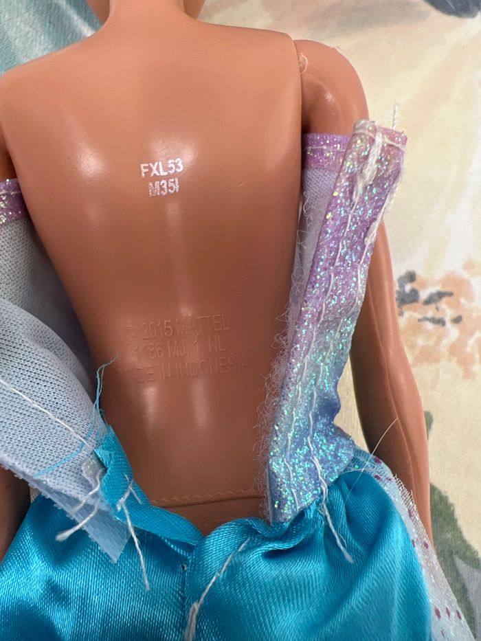 Poupée barbie - photo numéro 4