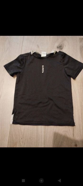 Tee short