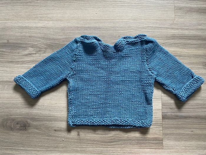 Lot veste/pull bébé - photo numéro 2