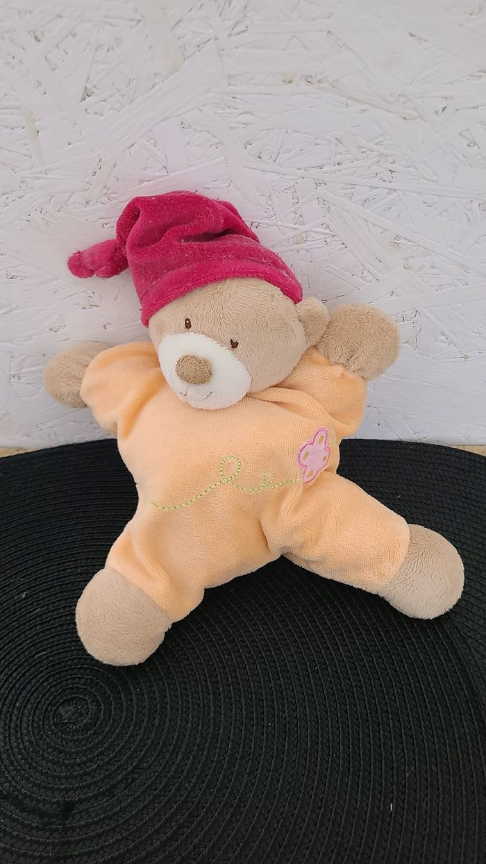 Ours NATTOU doudou semi-plat beige orange papillon