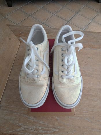 Basket Vans taille 32 paillettes