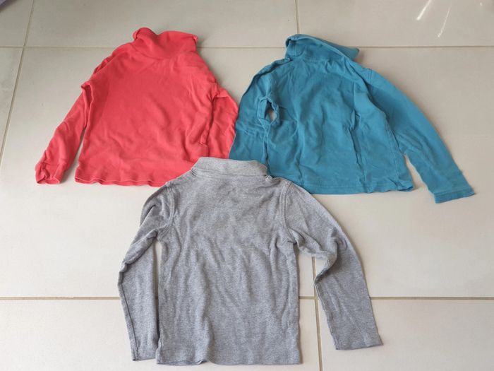 3 sous pull ou 3 t-shirt col roulé manche longue 4 ans - photo numéro 5