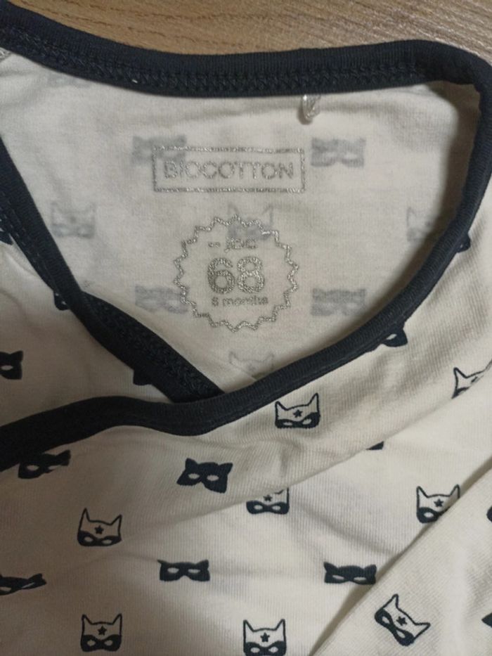 T-shirt bébé 6 mois - photo numéro 2