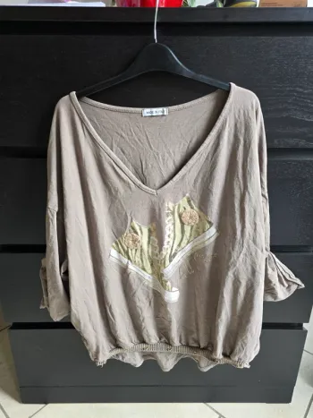 haut fin marron claire basket Made in italy