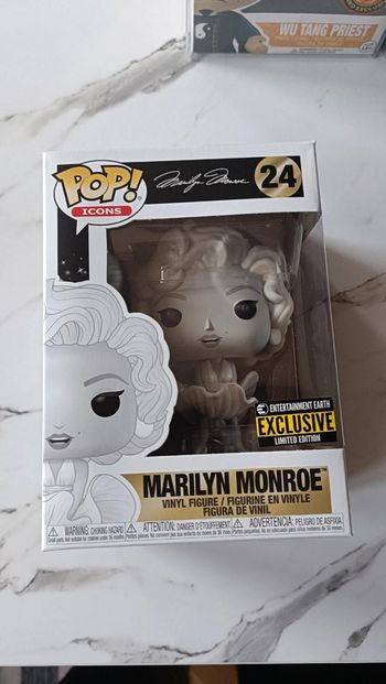 Funko pop Marilyn Monroe 24