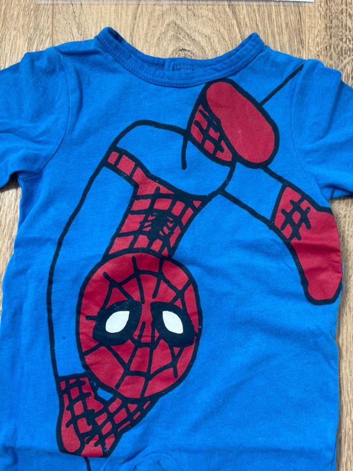 Pyjama une pièce été Spiderman 3 mois - photo numéro 2