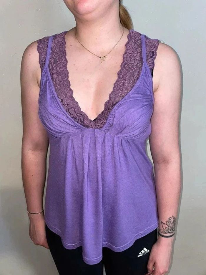 débardeur violet quelle L