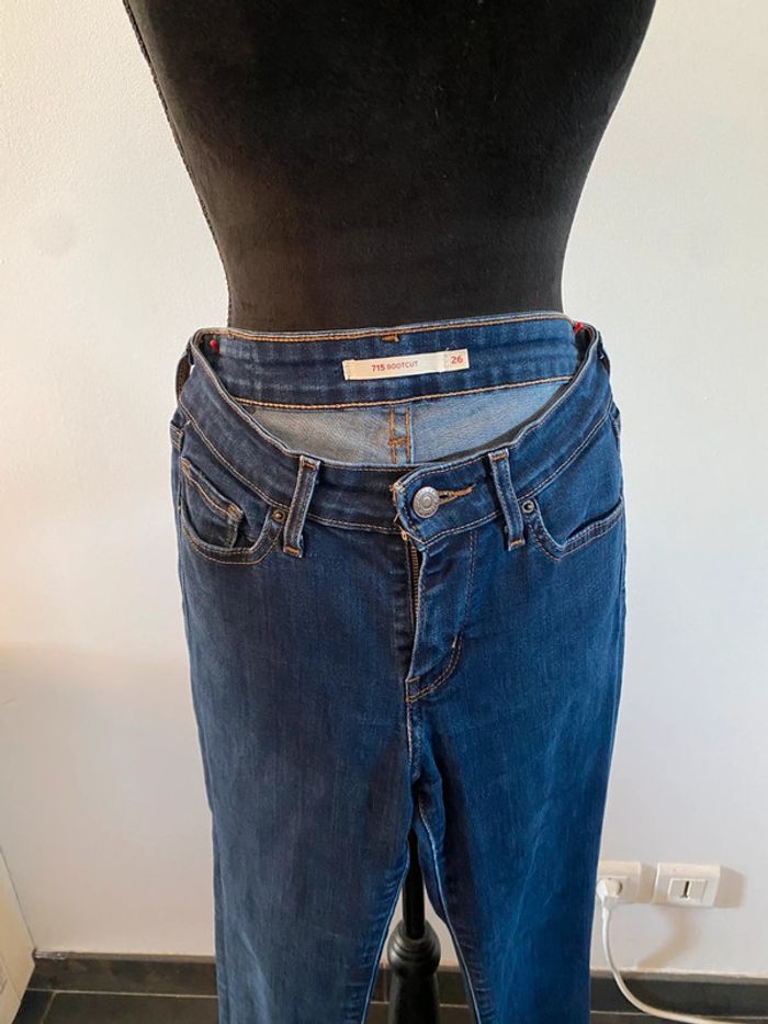 Jeans Levi's 715 Bootcut bleu marine taille 26 W 32 US soit 36 / S France - photo numéro 2