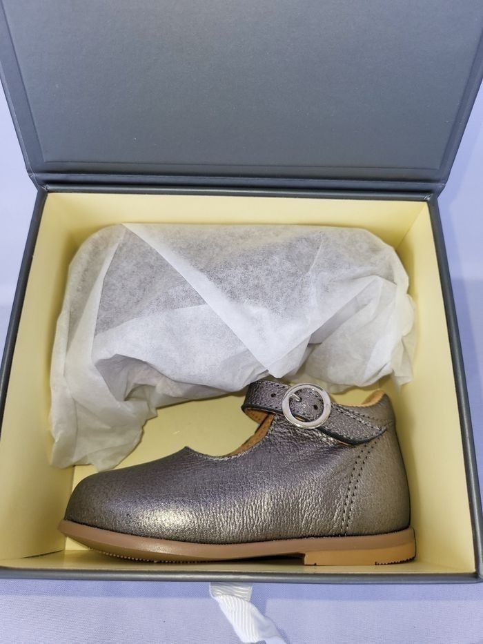 Chaussures en cuir argent Point 19 Made in France 🇨🇵 - photo numéro 4
