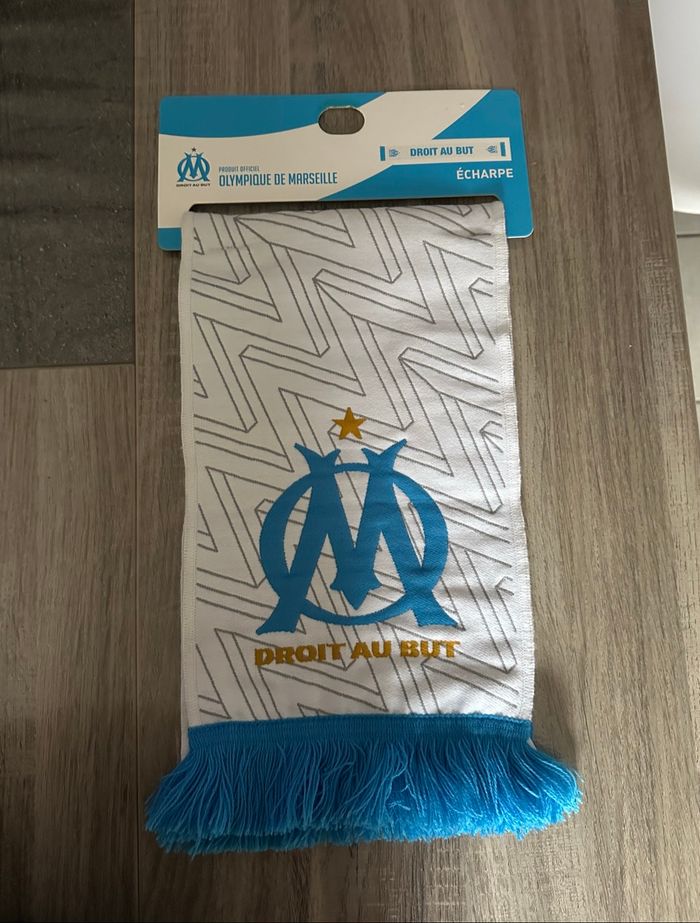 Écharpe OM