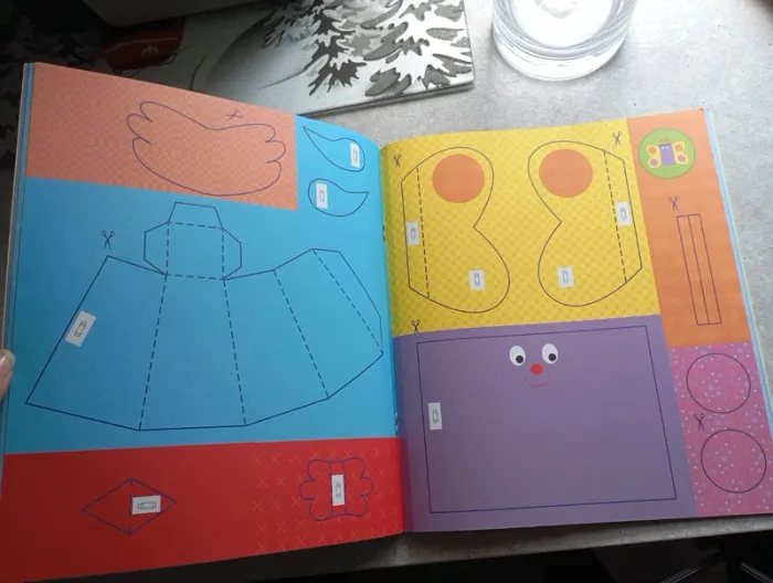 Livre d'activité je découpe et je colle pâques - photo numéro 4